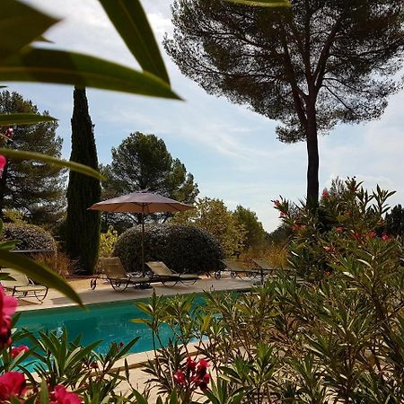 Les Mazets Du Luberon Bed and Breakfast Puget Exteriör bild