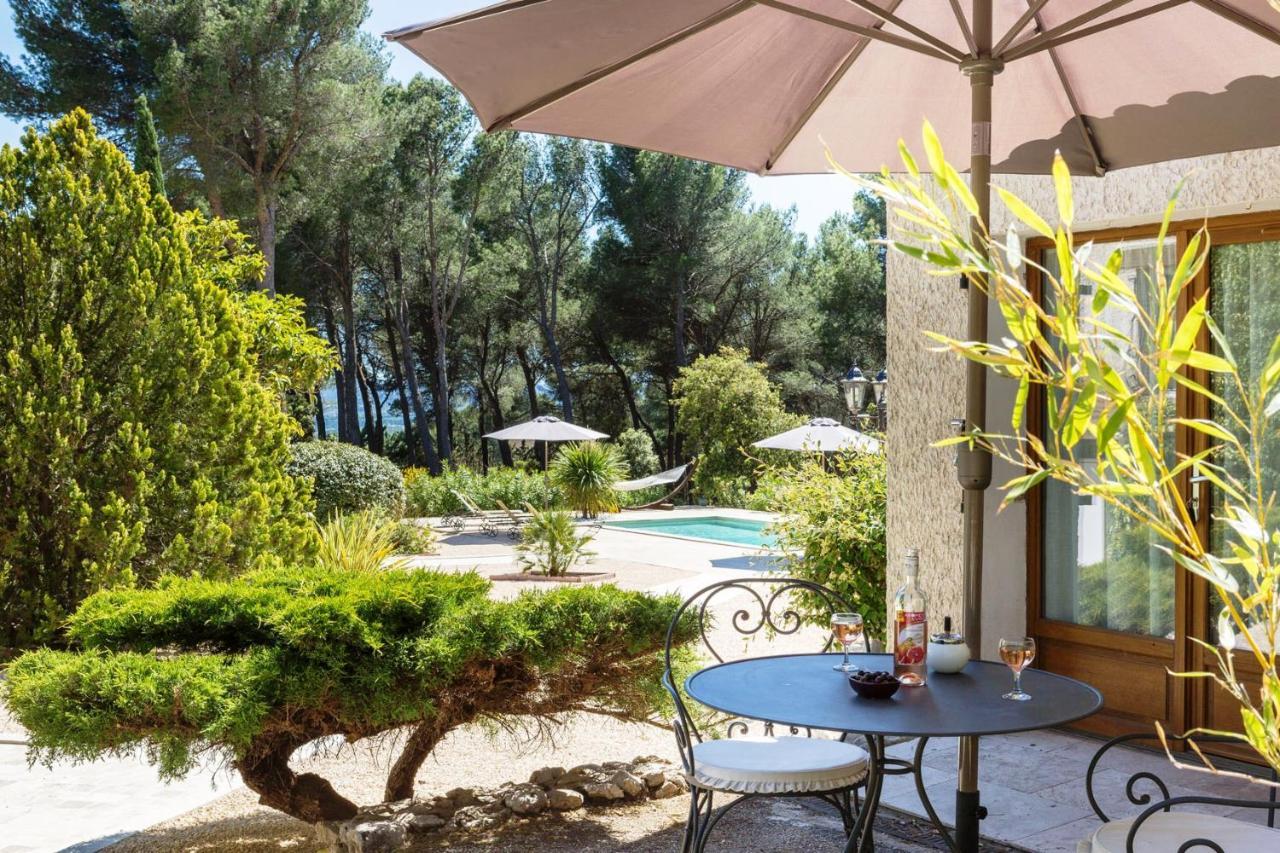 Les Mazets Du Luberon Bed and Breakfast Puget Exteriör bild
